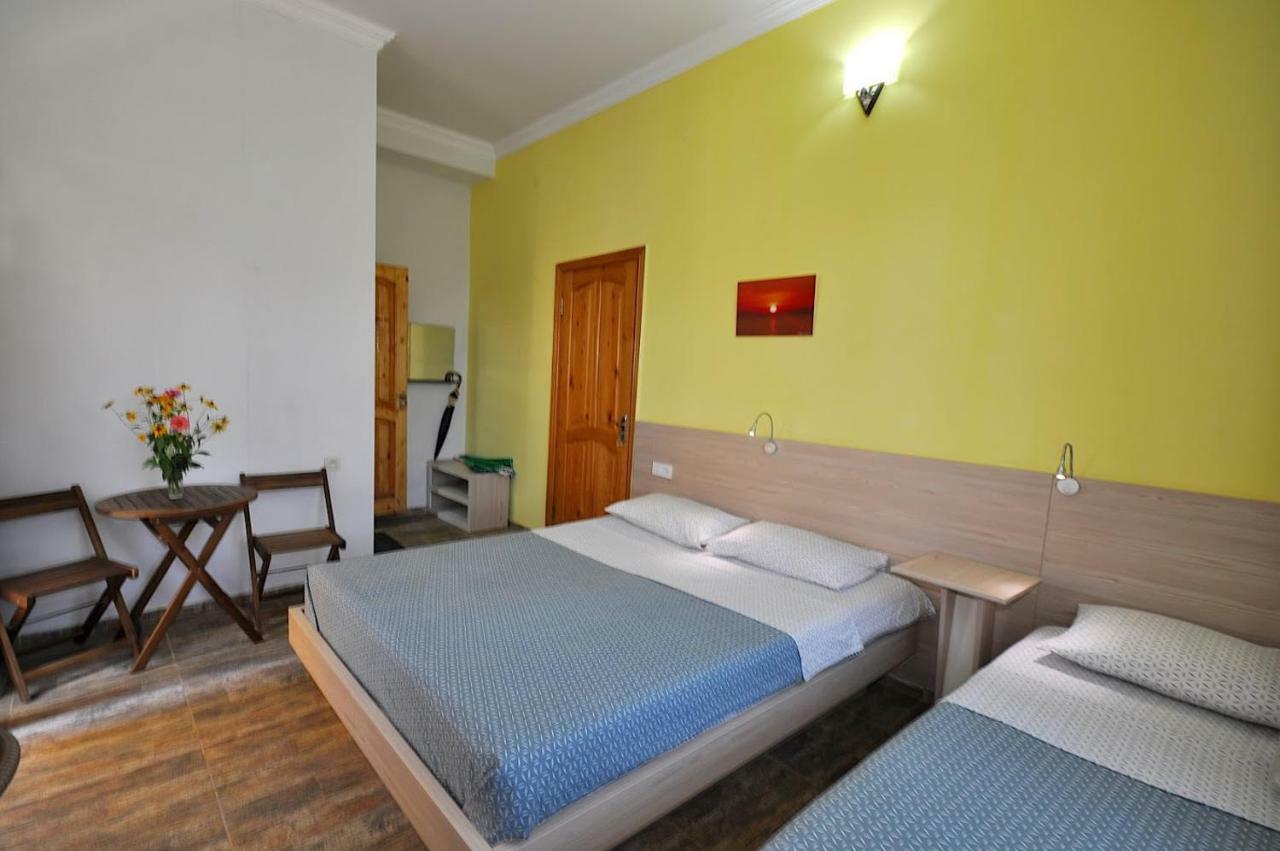 Smak Hotell Kobuleti Rom bilde
