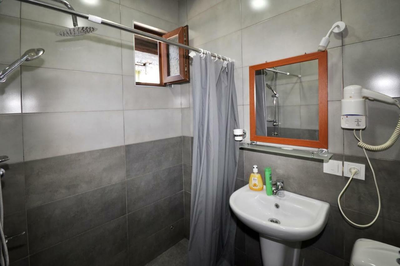 Smak Hotell Kobuleti Rom bilde